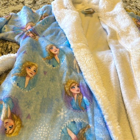 Girls Frozen Robe - Picture 2 of 2